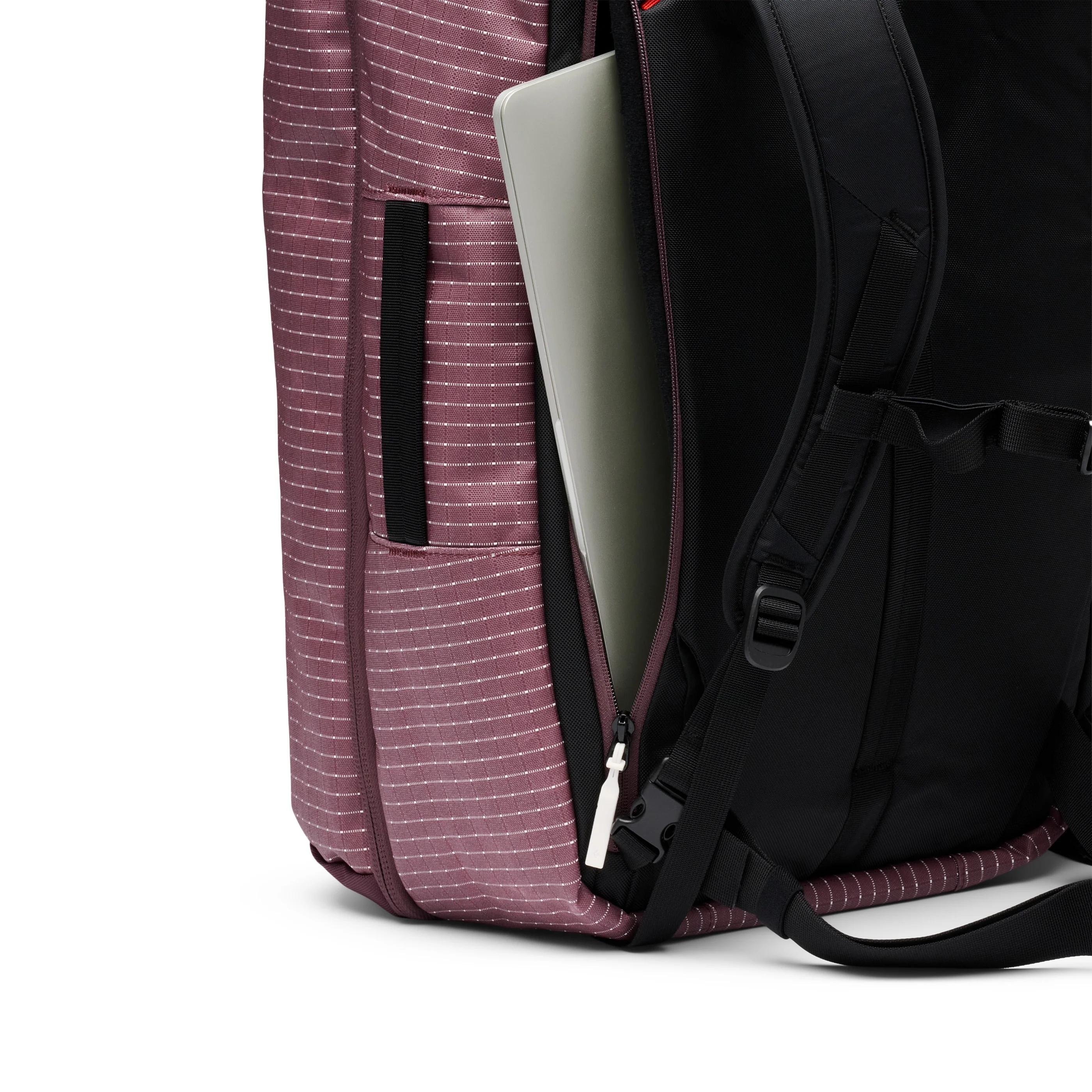 Stonehauler 40 L Travel Pack - Image 14